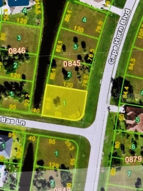 На продажу: $39,000 (0.24 acres)