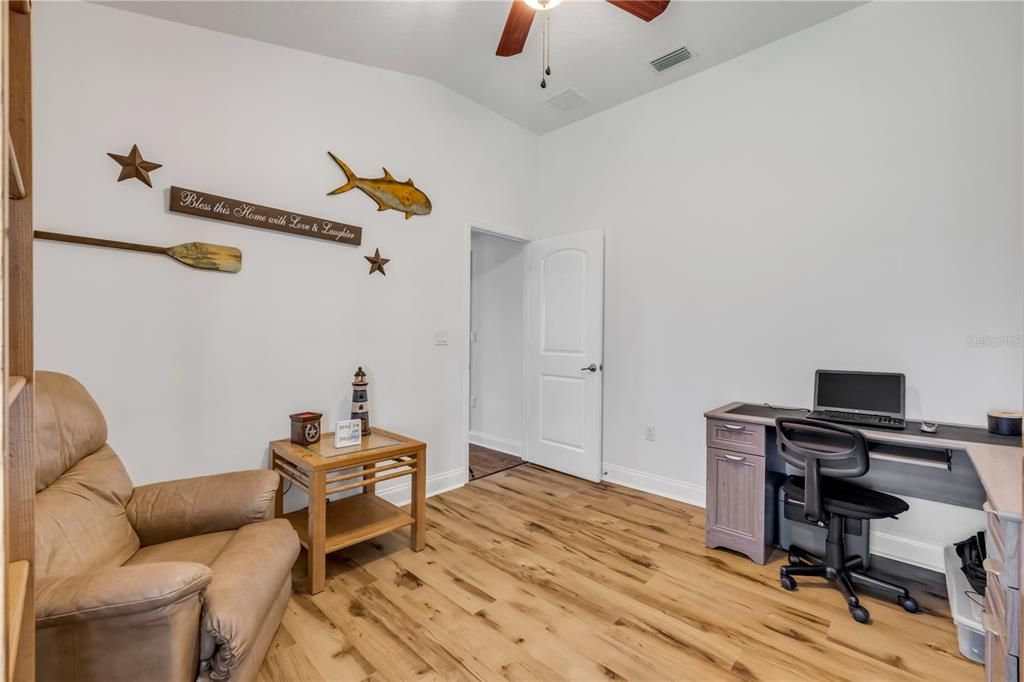 待售: $355,000 (3 贝兹, 2 浴室, 1292 平方英尺)