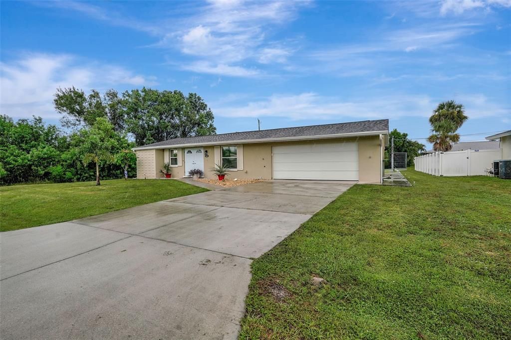 Vendido Recientemente: $217,700 (3 camas, 2 baños, 1389 Pies cuadrados)