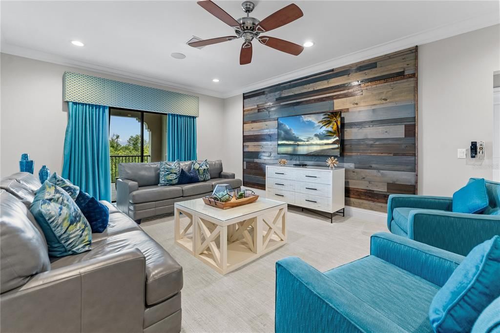 For Sale: $3,175,000 (11 beds, 11 baths, 7901 Square Feet)