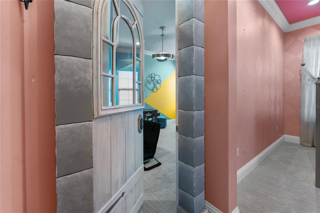 For Sale: $3,175,000 (11 beds, 11 baths, 7901 Square Feet)