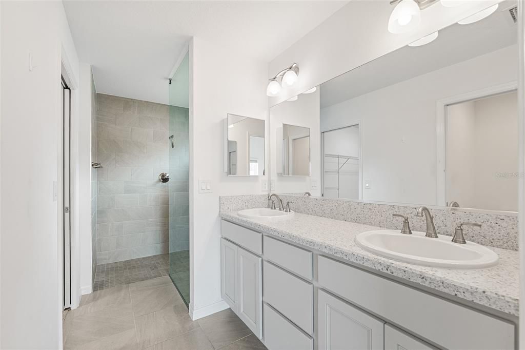 На продажу: $515,000 (3 спален, 2 ванн, 1696 Квадратных фут)