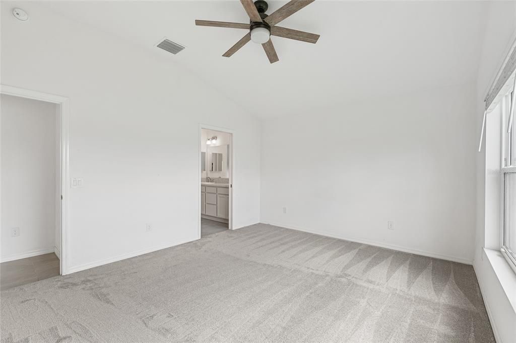 На продажу: $515,000 (3 спален, 2 ванн, 1696 Квадратных фут)