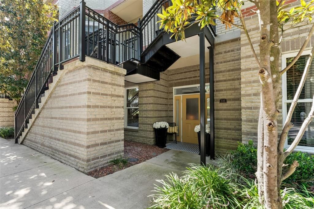 En Venta: $499,000 (3 camas, 2 baños, 2064 Pies cuadrados)