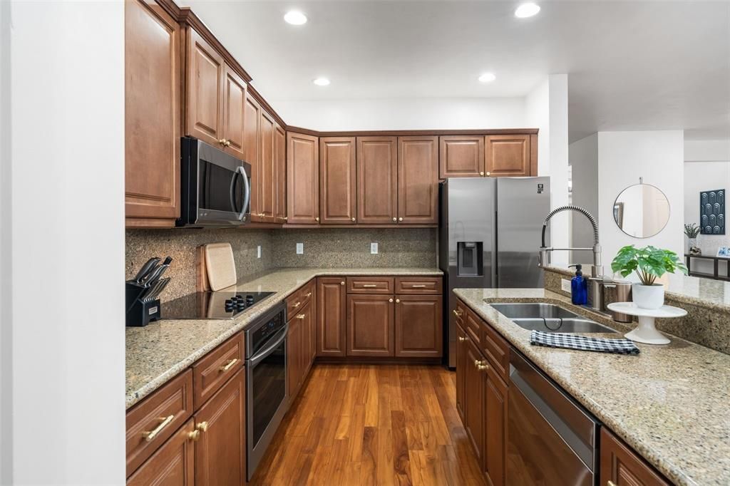 En Venta: $499,000 (3 camas, 2 baños, 2064 Pies cuadrados)