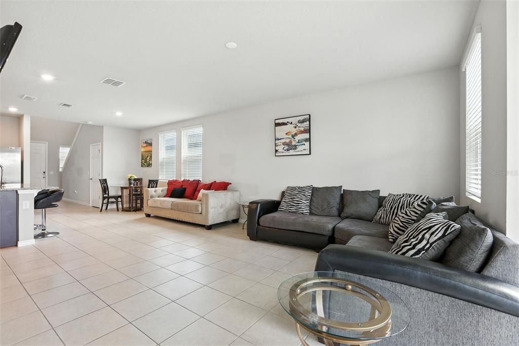 For Sale: $349,990 (4 beds, 2 baths, 2170 Square Feet)