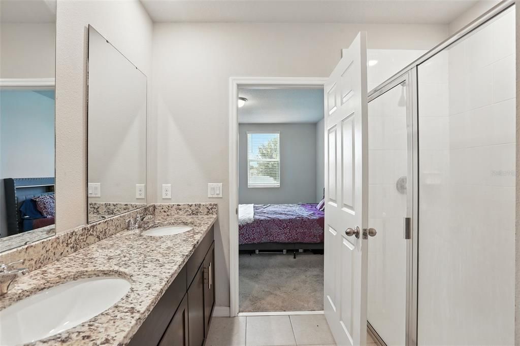 For Sale: $349,990 (4 beds, 2 baths, 2170 Square Feet)