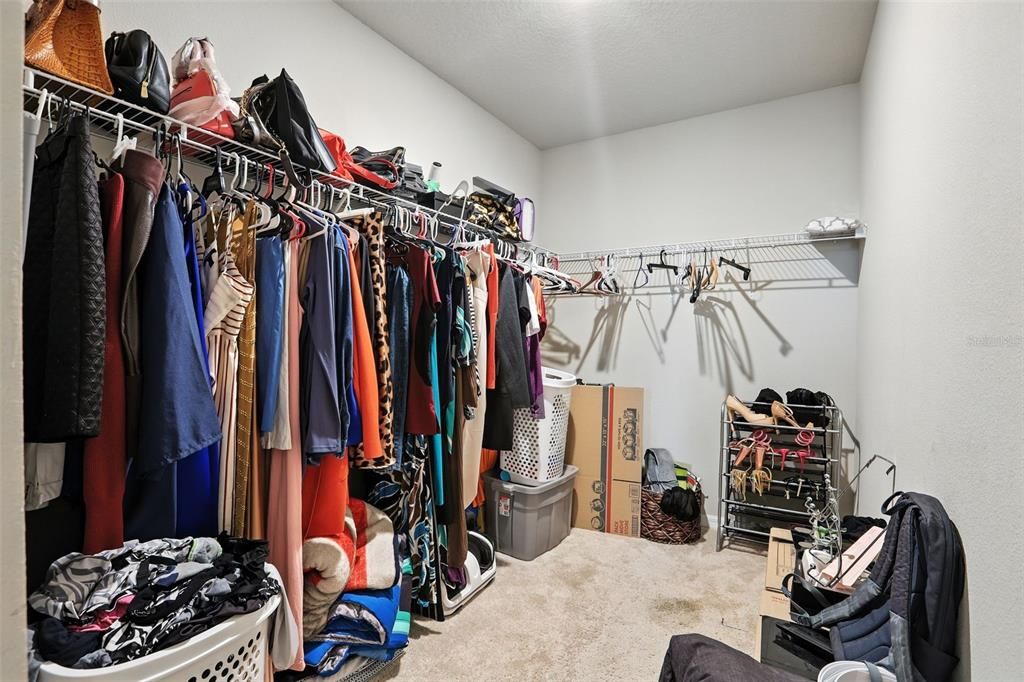 For Sale: $349,990 (4 beds, 2 baths, 2170 Square Feet)