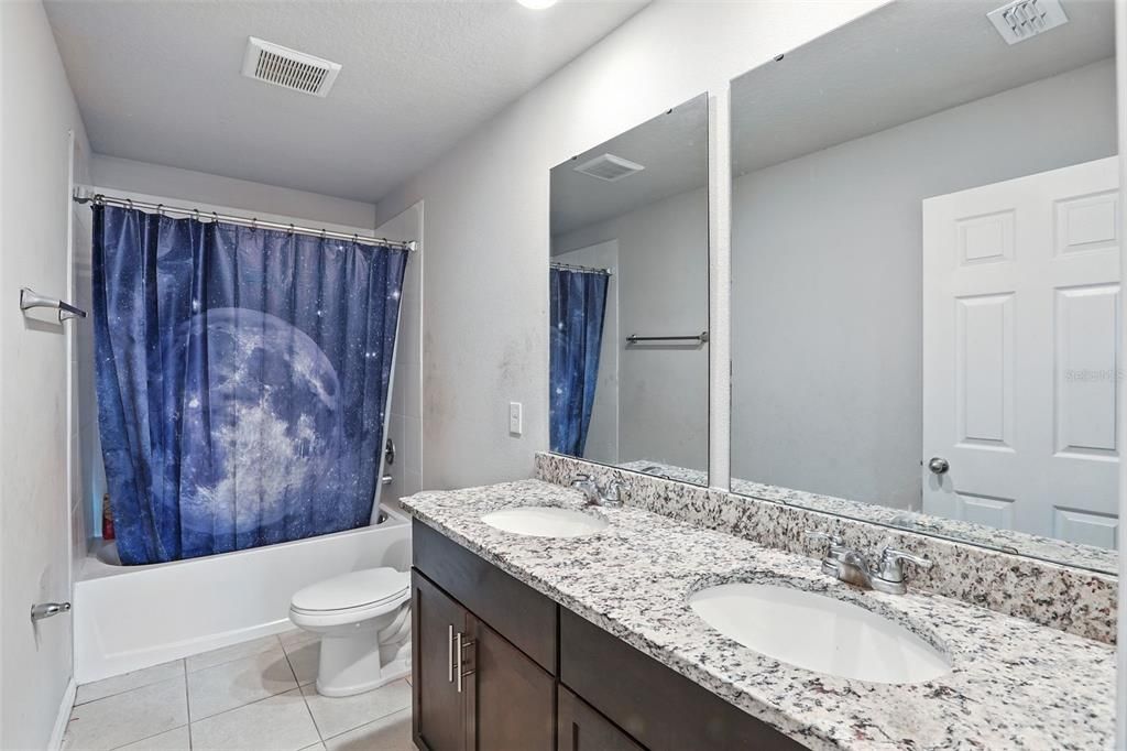 For Sale: $349,990 (4 beds, 2 baths, 2170 Square Feet)