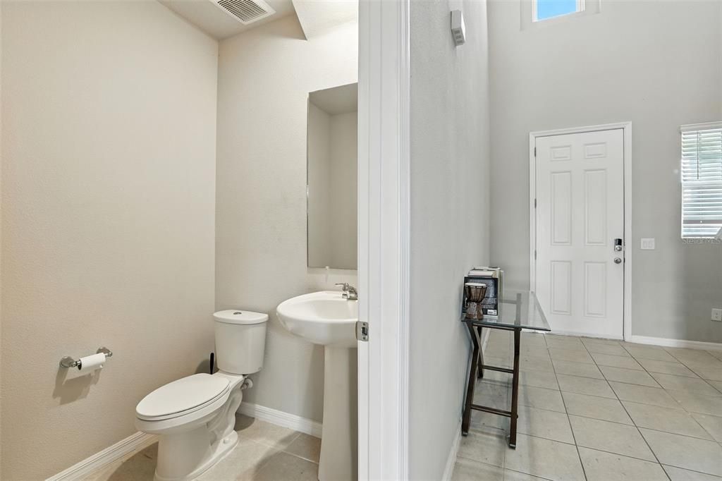 For Sale: $349,990 (4 beds, 2 baths, 2170 Square Feet)