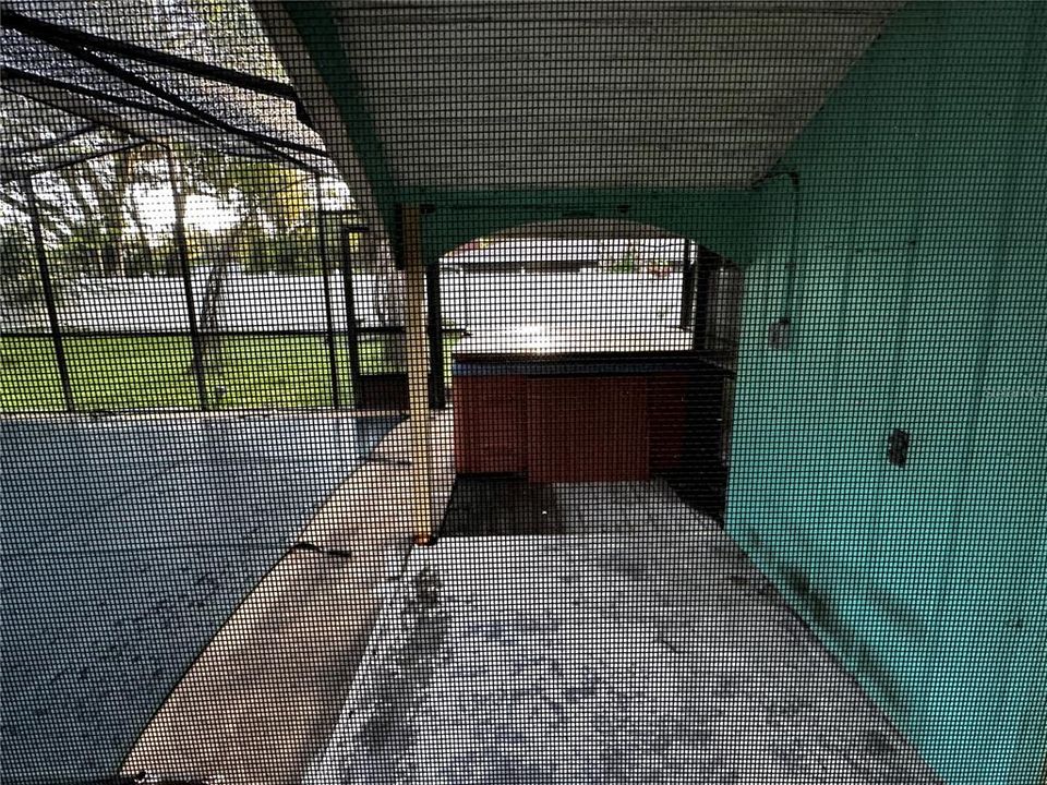 Под контрактом: $209,900 (2 спален, 1 ванн, 1201 Квадратных фут)