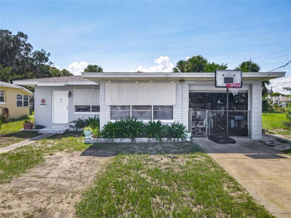 En Venta: $299,900 (3 camas, 1 baños, 1128 Pies cuadrados)