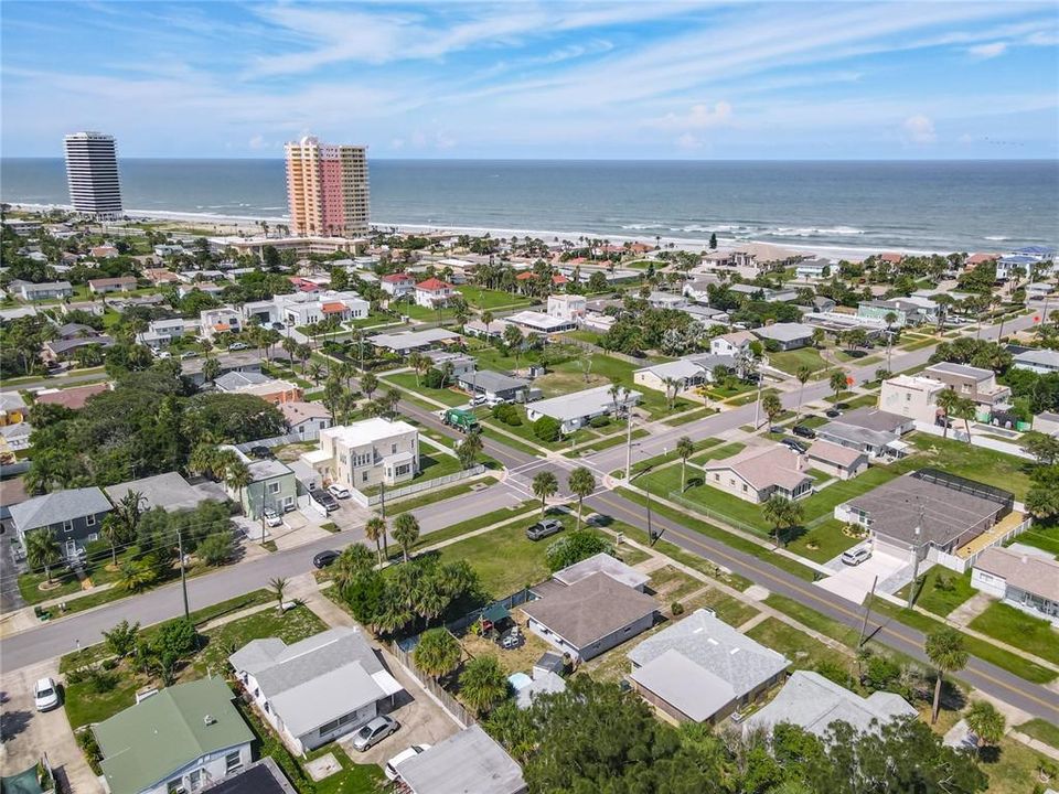 En Venta: $299,900 (3 camas, 1 baños, 1128 Pies cuadrados)