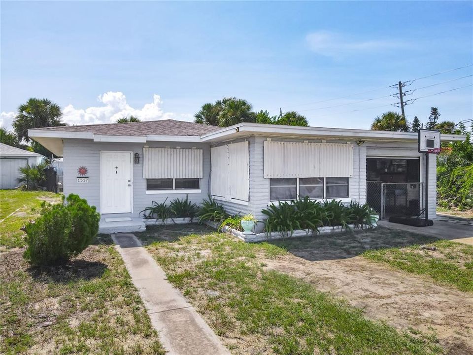 En Venta: $299,900 (3 camas, 1 baños, 1128 Pies cuadrados)