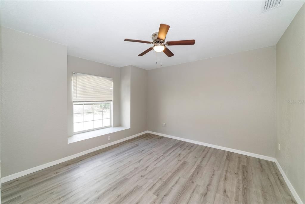 Active With Contract: $249,900 (3 beds, 2 baths, 1627 Square Feet)