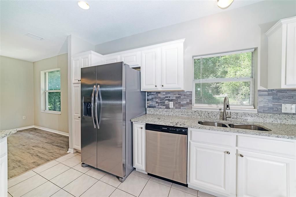 Active With Contract: $249,900 (3 beds, 2 baths, 1627 Square Feet)