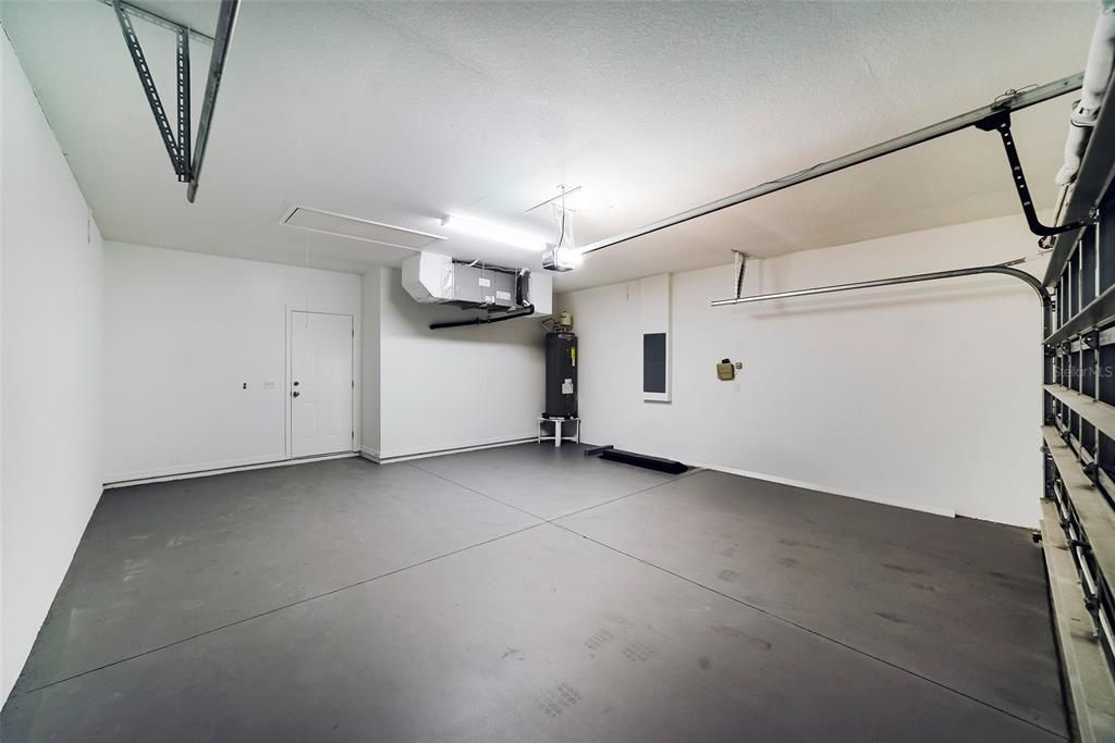 Active With Contract: $249,900 (3 beds, 2 baths, 1627 Square Feet)