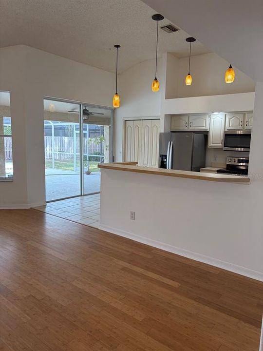 Active With Contract: $569,000 (4 beds, 2 baths, 2491 Square Feet)