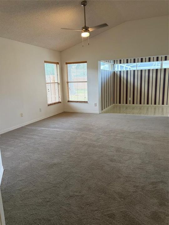 Active With Contract: $569,000 (4 beds, 2 baths, 2491 Square Feet)