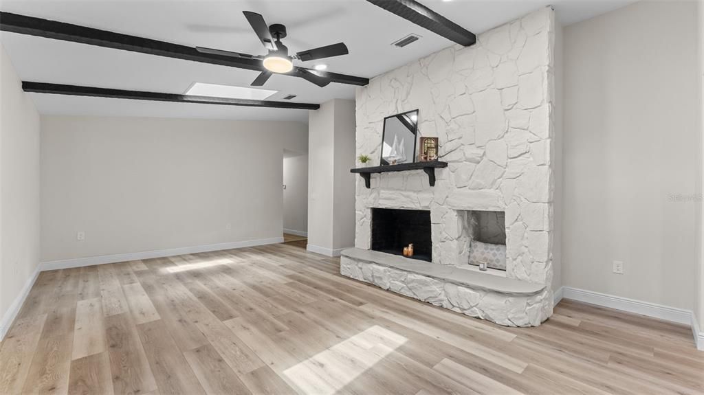 待售: $554,900 (4 贝兹, 3 浴室, 2968 平方英尺)