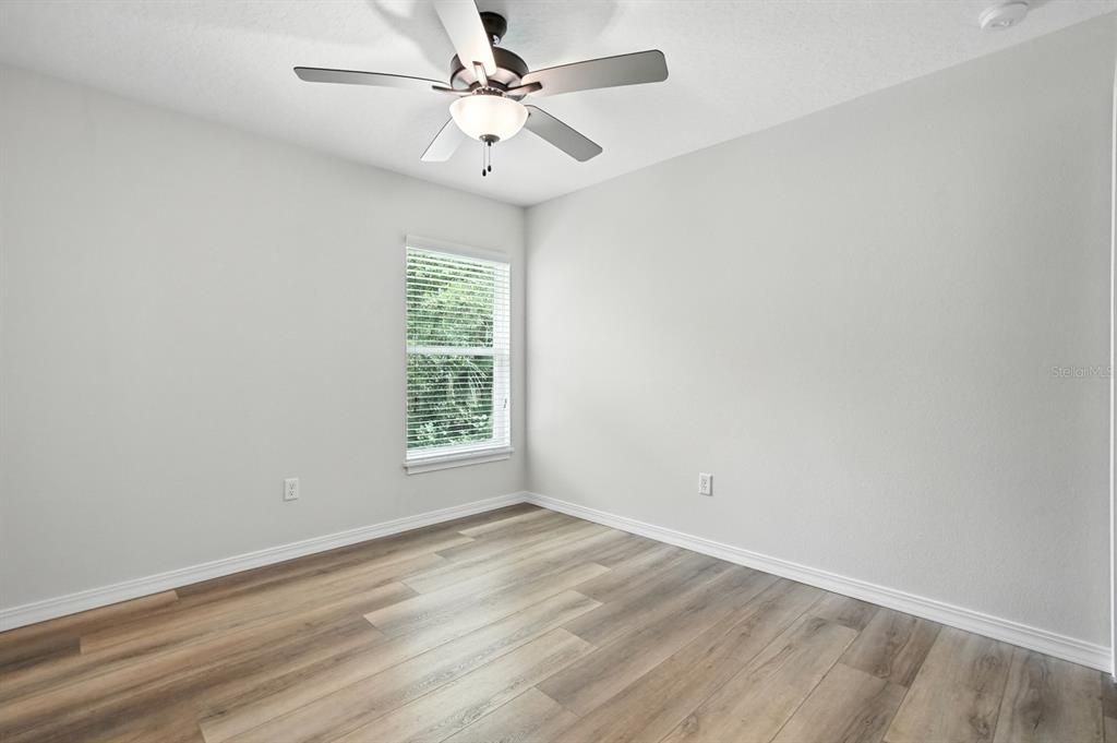 For Sale: $549,000 (6 beds, 0 baths, 3255 Square Feet)