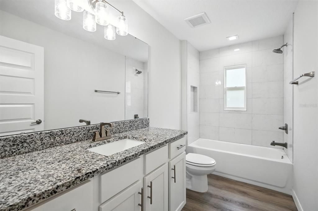 For Sale: $549,000 (6 beds, 0 baths, 3255 Square Feet)