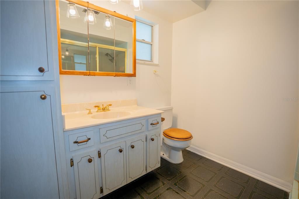 For Sale: $375,000 (3 beds, 2 baths, 2312 Square Feet)