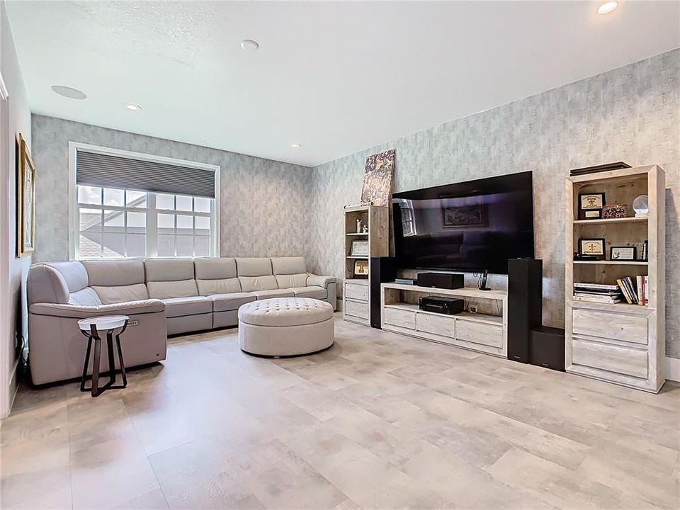 For Sale: $4,499,999 (5 beds, 6 baths, 5718 Square Feet)