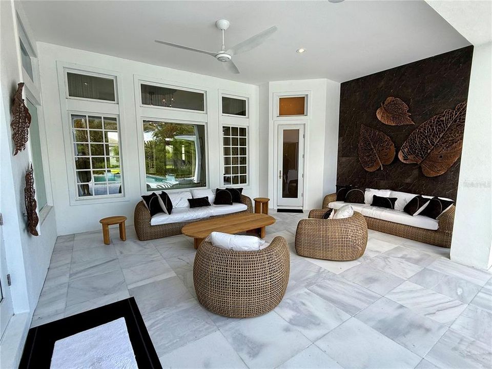 For Sale: $4,499,999 (5 beds, 6 baths, 5718 Square Feet)