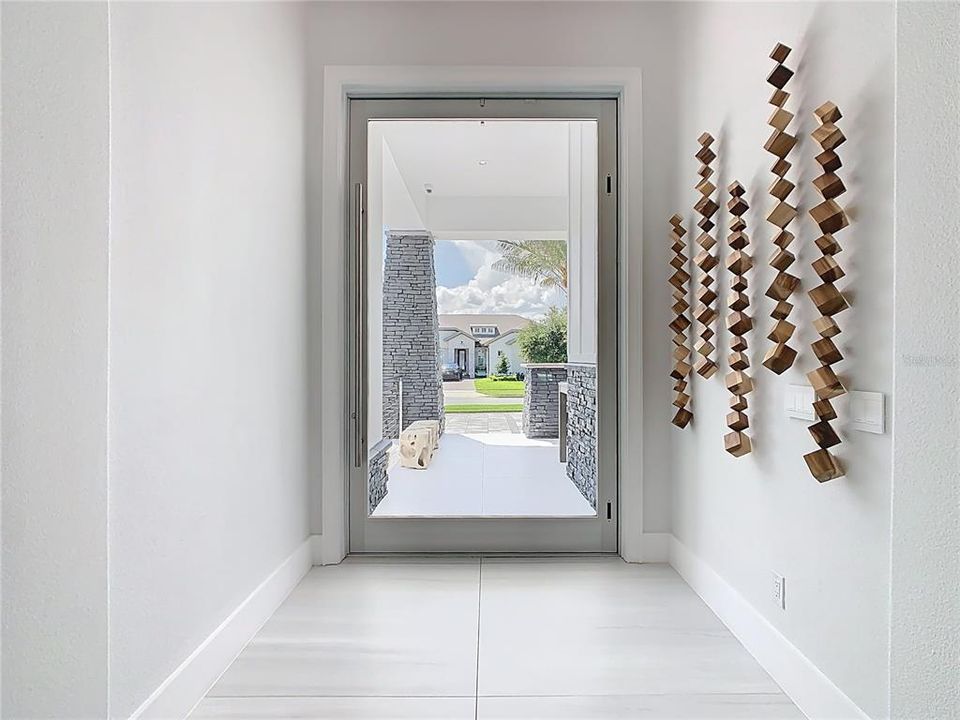 For Sale: $4,499,999 (5 beds, 6 baths, 5718 Square Feet)