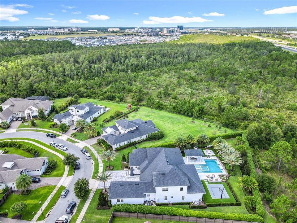 For Sale: $4,499,999 (5 beds, 6 baths, 5718 Square Feet)