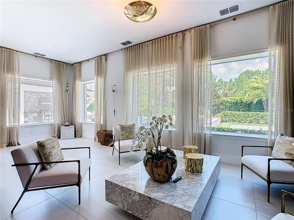 For Sale: $4,499,999 (5 beds, 6 baths, 5718 Square Feet)