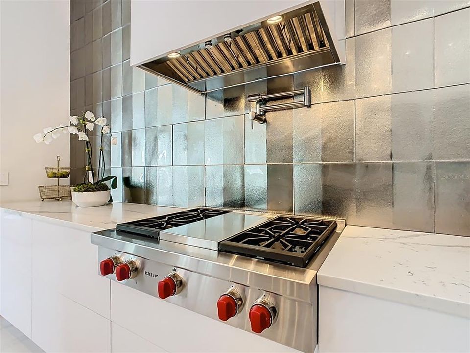 For Sale: $4,499,999 (5 beds, 6 baths, 5718 Square Feet)