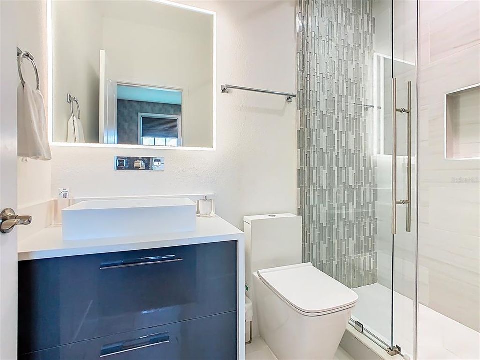 For Sale: $4,499,999 (5 beds, 6 baths, 5718 Square Feet)