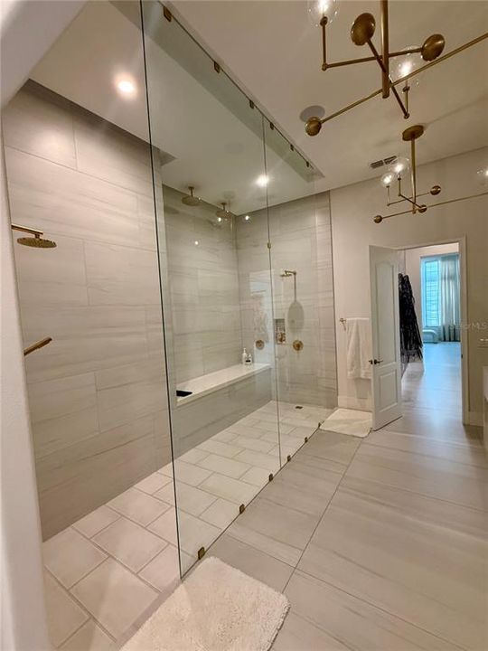 For Sale: $4,499,999 (5 beds, 6 baths, 5718 Square Feet)