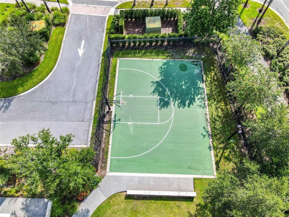 For Sale: $4,499,999 (5 beds, 6 baths, 5718 Square Feet)