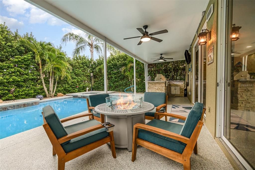 待售: $649,000 (5 贝兹, 3 浴室, 3012 平方英尺)