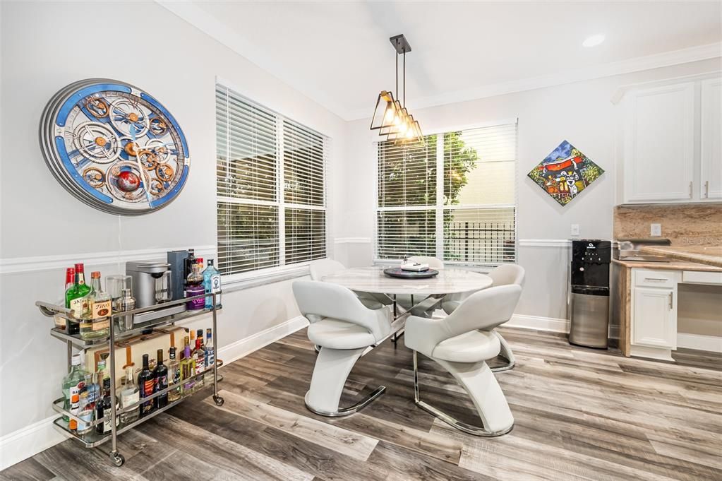 待售: $649,000 (5 贝兹, 3 浴室, 3012 平方英尺)