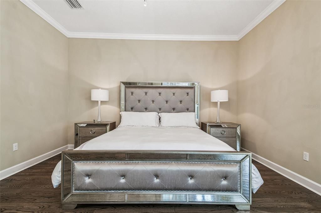 En Venta: $875,000 (4 camas, 3 baños, 3958 Pies cuadrados)