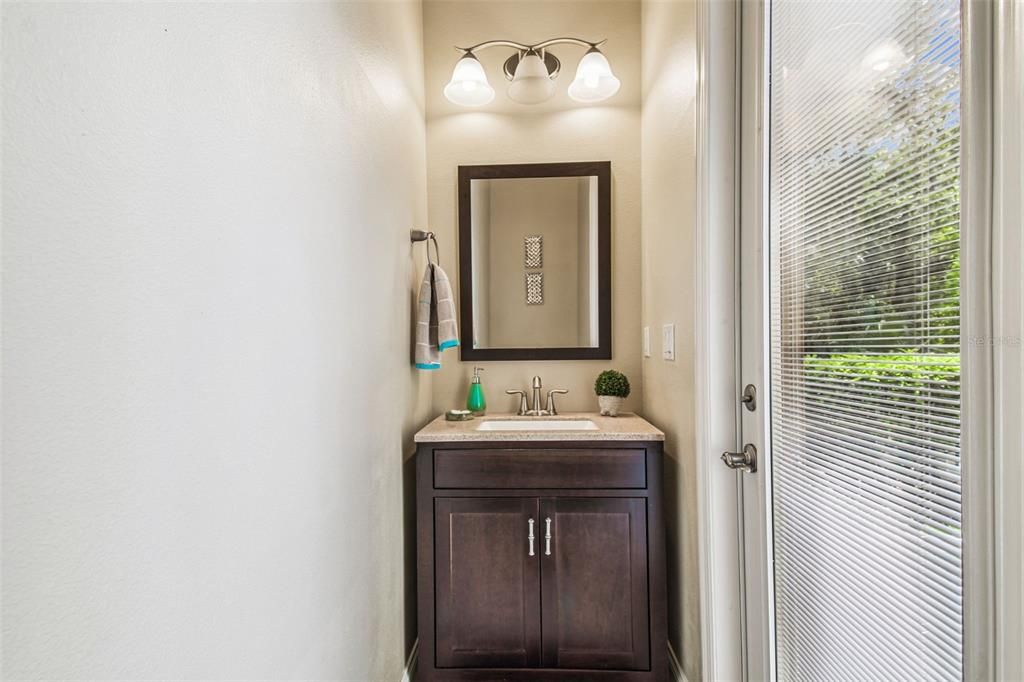 En Venta: $875,000 (4 camas, 3 baños, 3958 Pies cuadrados)