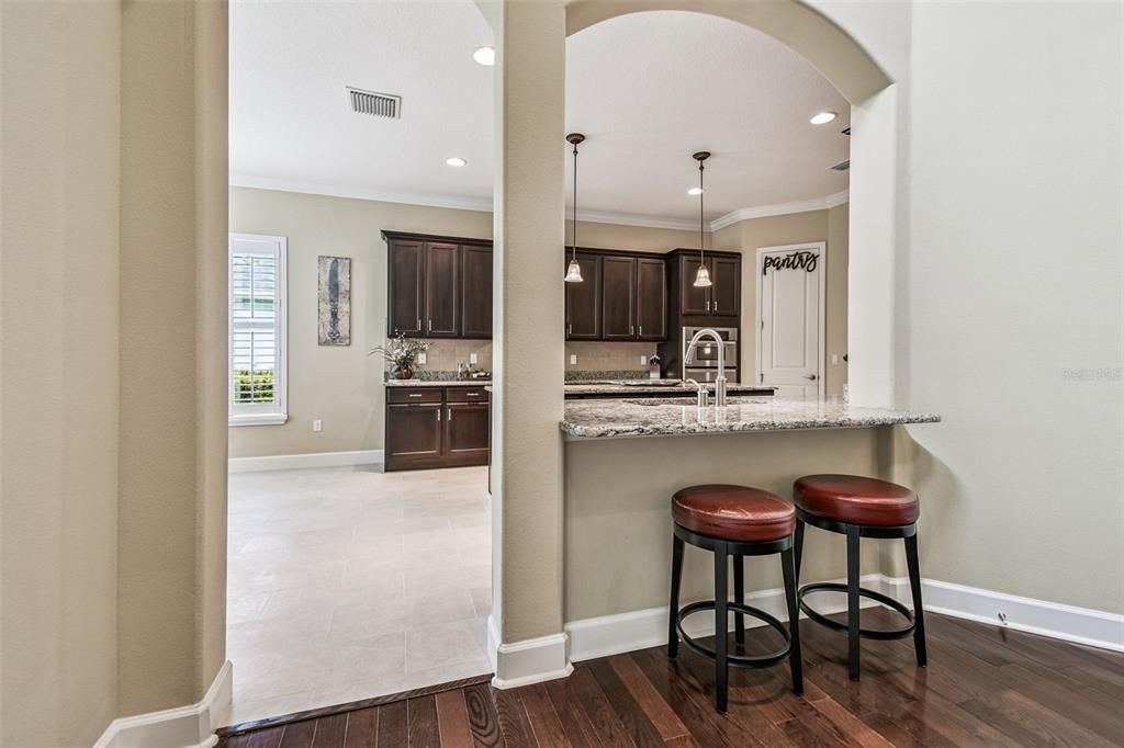 En Venta: $875,000 (4 camas, 3 baños, 3958 Pies cuadrados)