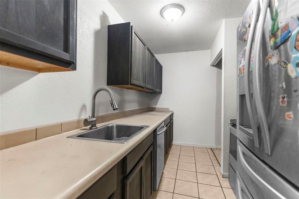 For Sale: $325,000 (4 beds, 0 baths, 1618 Square Feet)