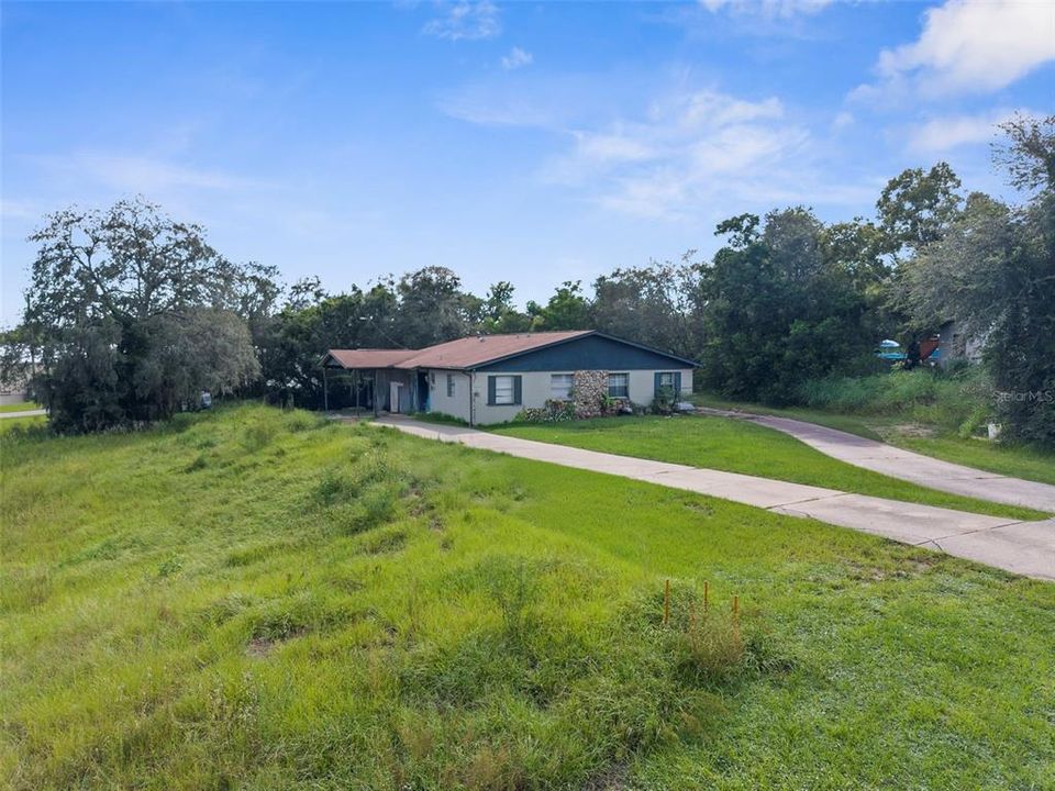 For Sale: $325,000 (4 beds, 0 baths, 1618 Square Feet)