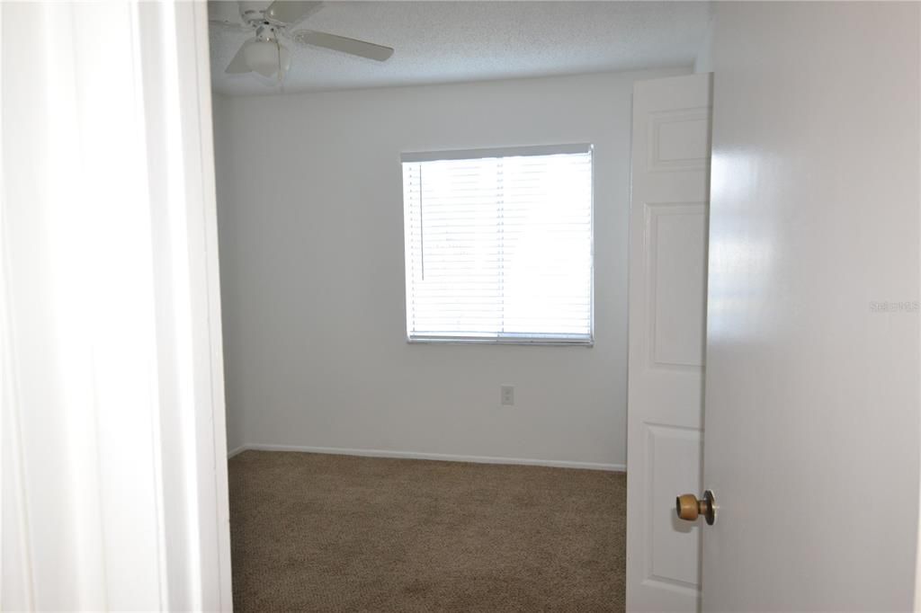 Под контрактом: $179,000 (2 спален, 2 ванн, 1053 Квадратных фут)