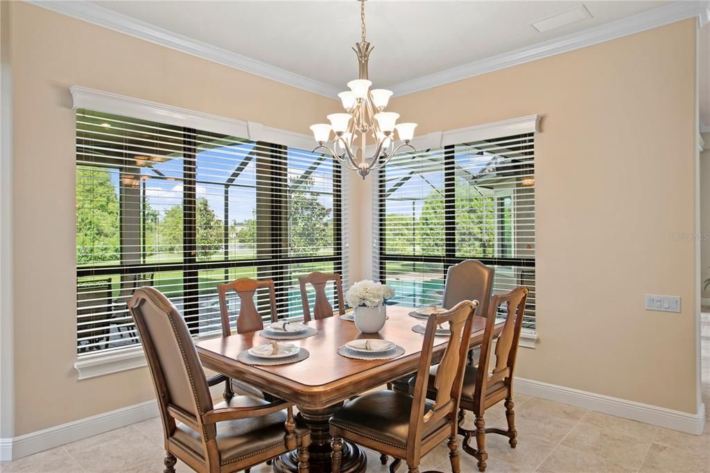 На продажу: $1,899,000 (6 спален, 5 ванн, 4882 Квадратных фут)