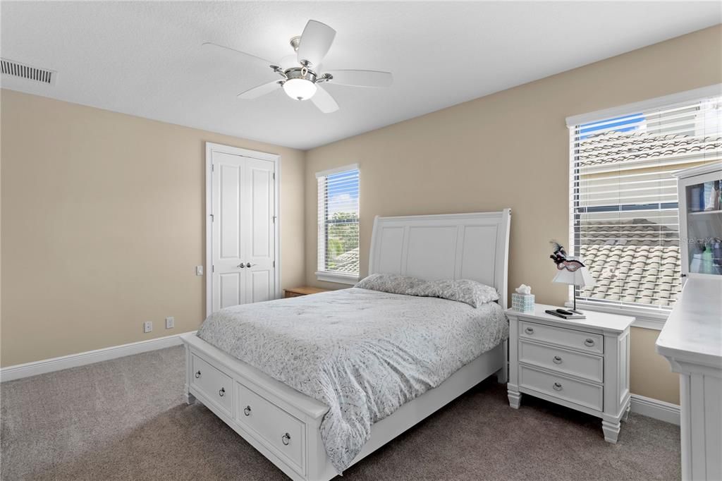 На продажу: $1,899,000 (6 спален, 5 ванн, 4882 Квадратных фут)