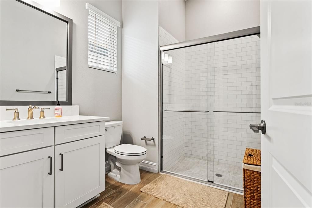 待售: $1,649,000 (4 贝兹, 3 浴室, 3517 平方英尺)