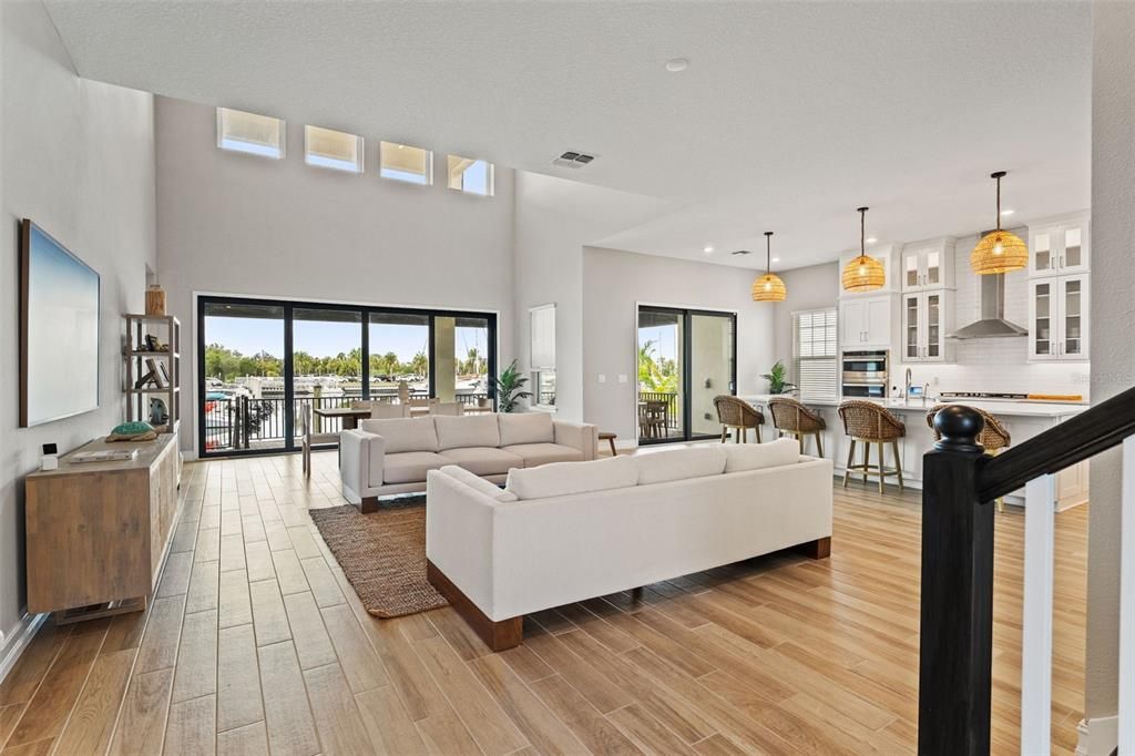 待售: $1,649,000 (4 贝兹, 3 浴室, 3517 平方英尺)