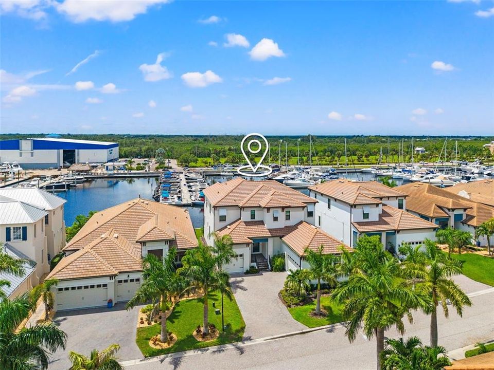 待售: $1,649,000 (4 贝兹, 3 浴室, 3517 平方英尺)