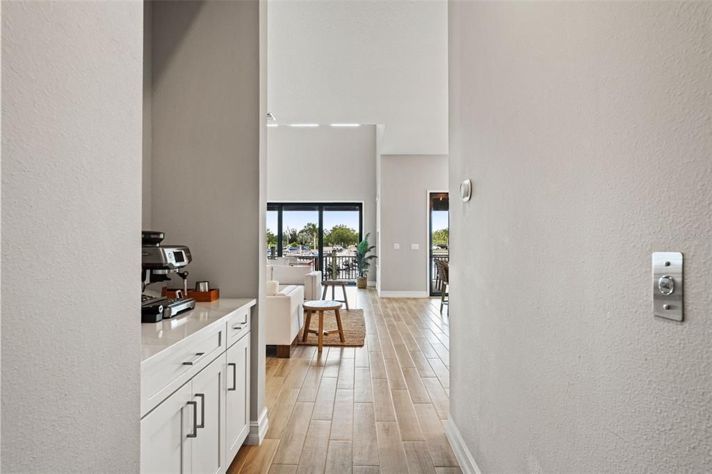 待售: $1,649,000 (4 贝兹, 3 浴室, 3517 平方英尺)